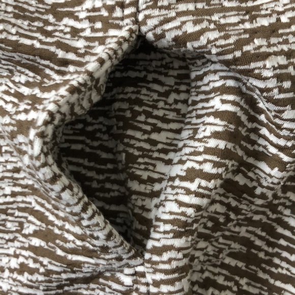 Chico’s Size 1 - Cotton Blend Knit Open Front Blazer w Pockets - Size 8 (Medium) - Picture 4 of 7